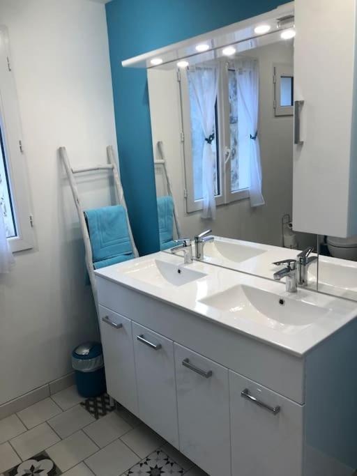 Durban Des Corbieres : Maison Neuve Deco Moderne Kültér fotó